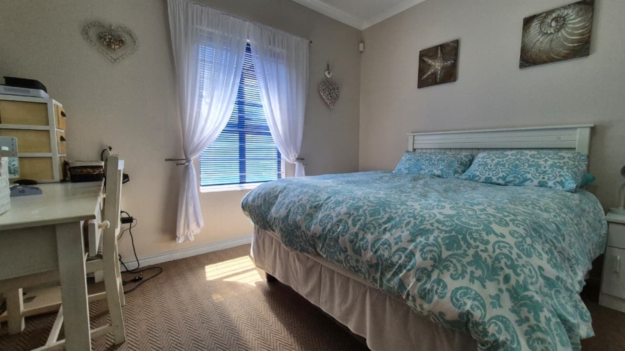 3 Bedroom Property for Sale in Country Club Western Cape